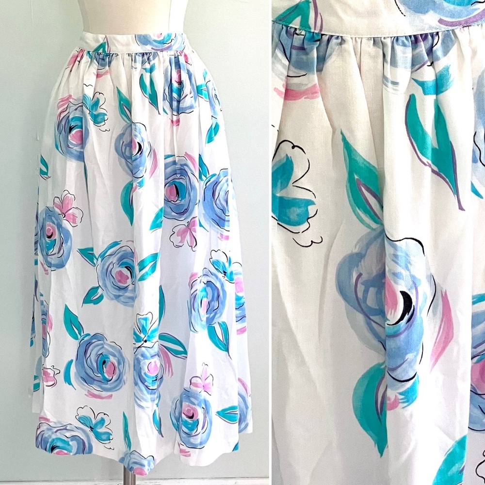 Vintage 80’s does 50’s pale blue tropical floral flower fit & flare rayon skirt